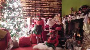 Capodanno Alla Casa Di Babbo Natale.Foggia L 8 Dicembre Apre La Casa Di Babbo Natale Acapt